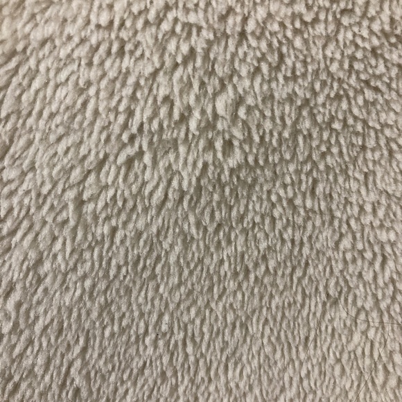 Velvet by Graham & Spencer Faux Fur Sherpa Open Front Vest with Pockets, Size S - Picture 5 of 8